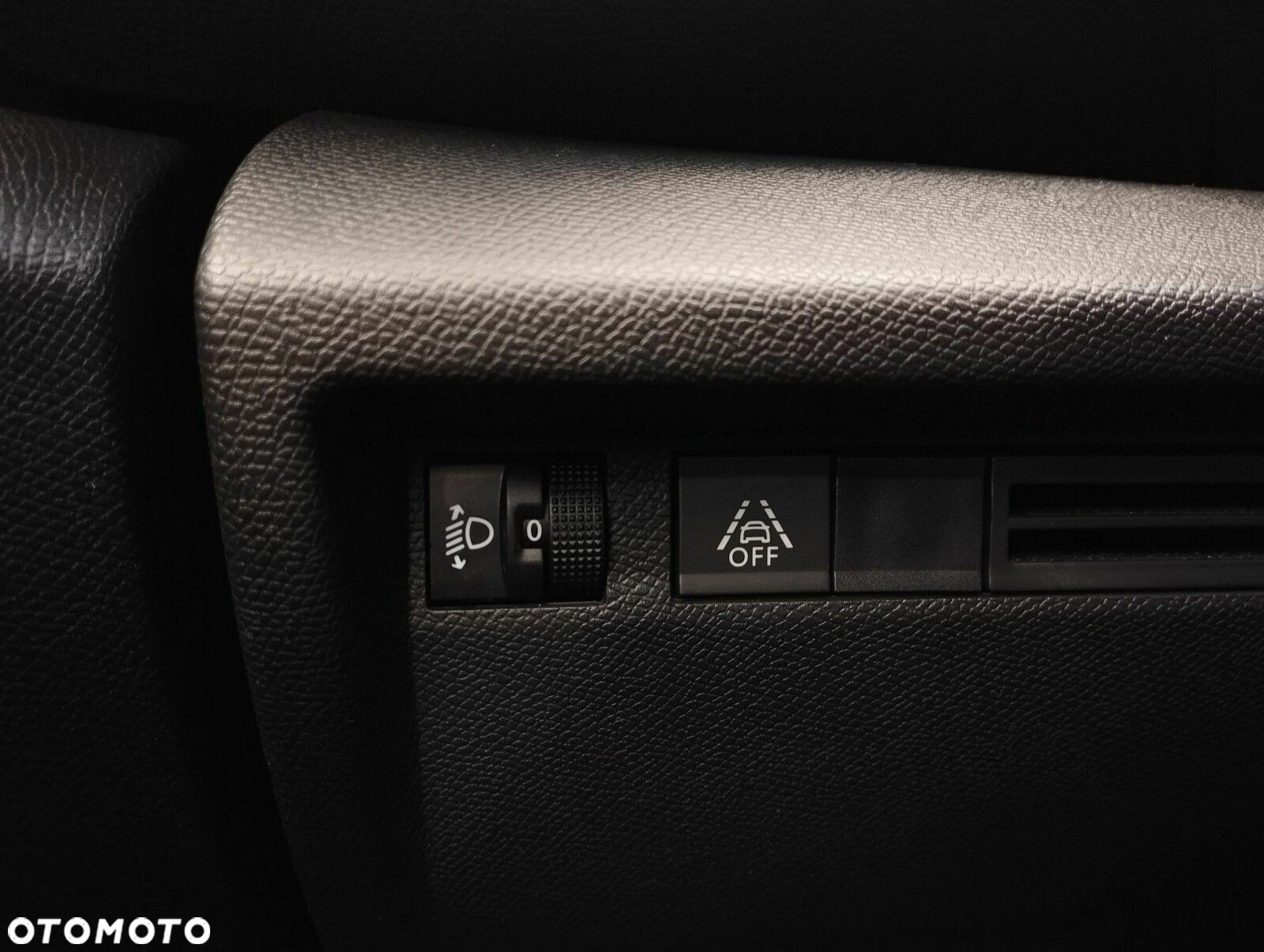 Citroën C4 1.2 PureTech Feel S&S - 27