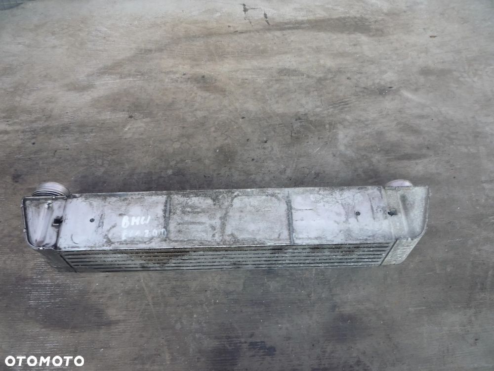 BMW E61 2.0D INTERCOOLER - 3