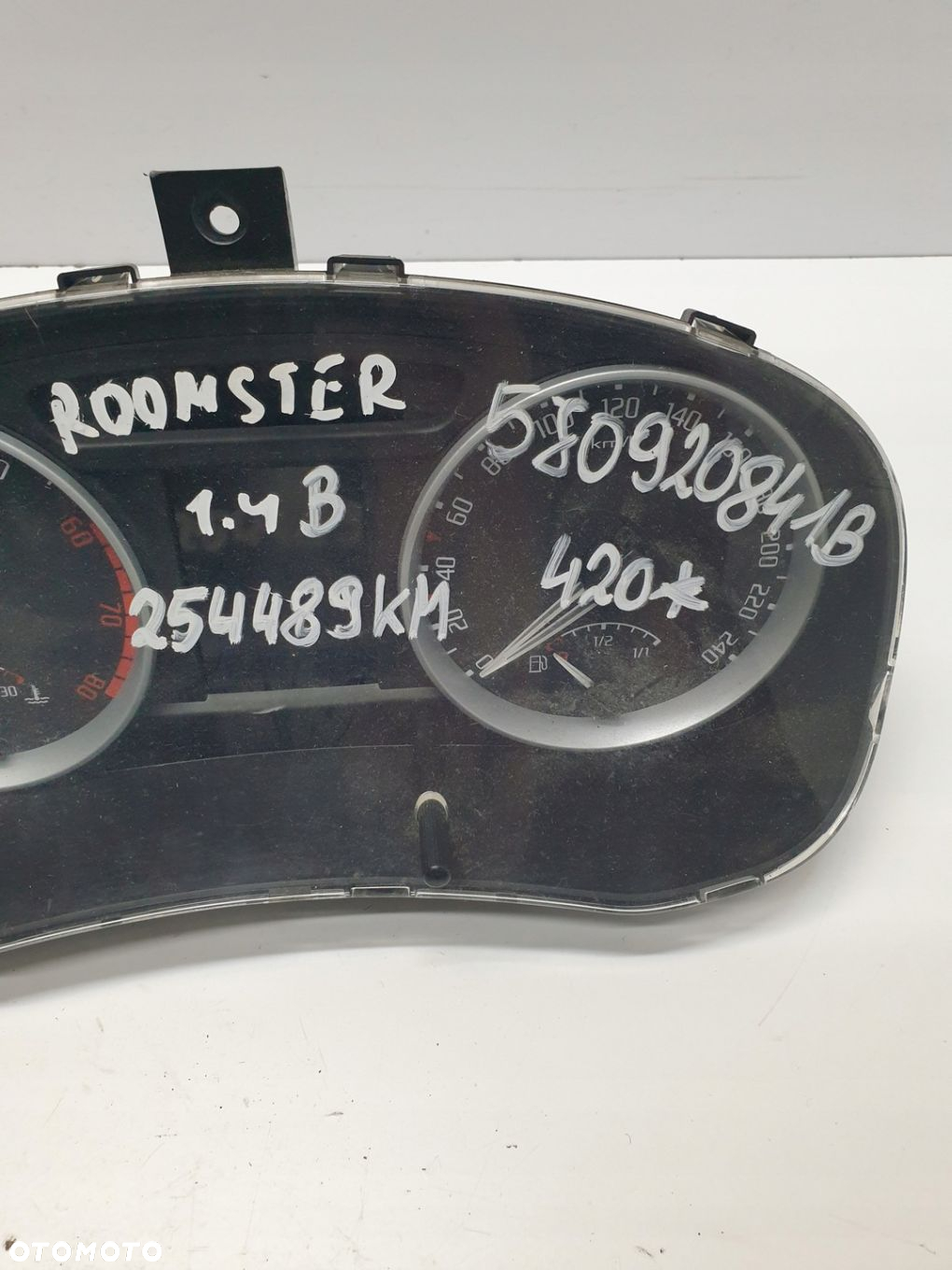 LICZNIK ZEGARY SKODA ROOMSTER 1.4 B 5J0920841B - 3