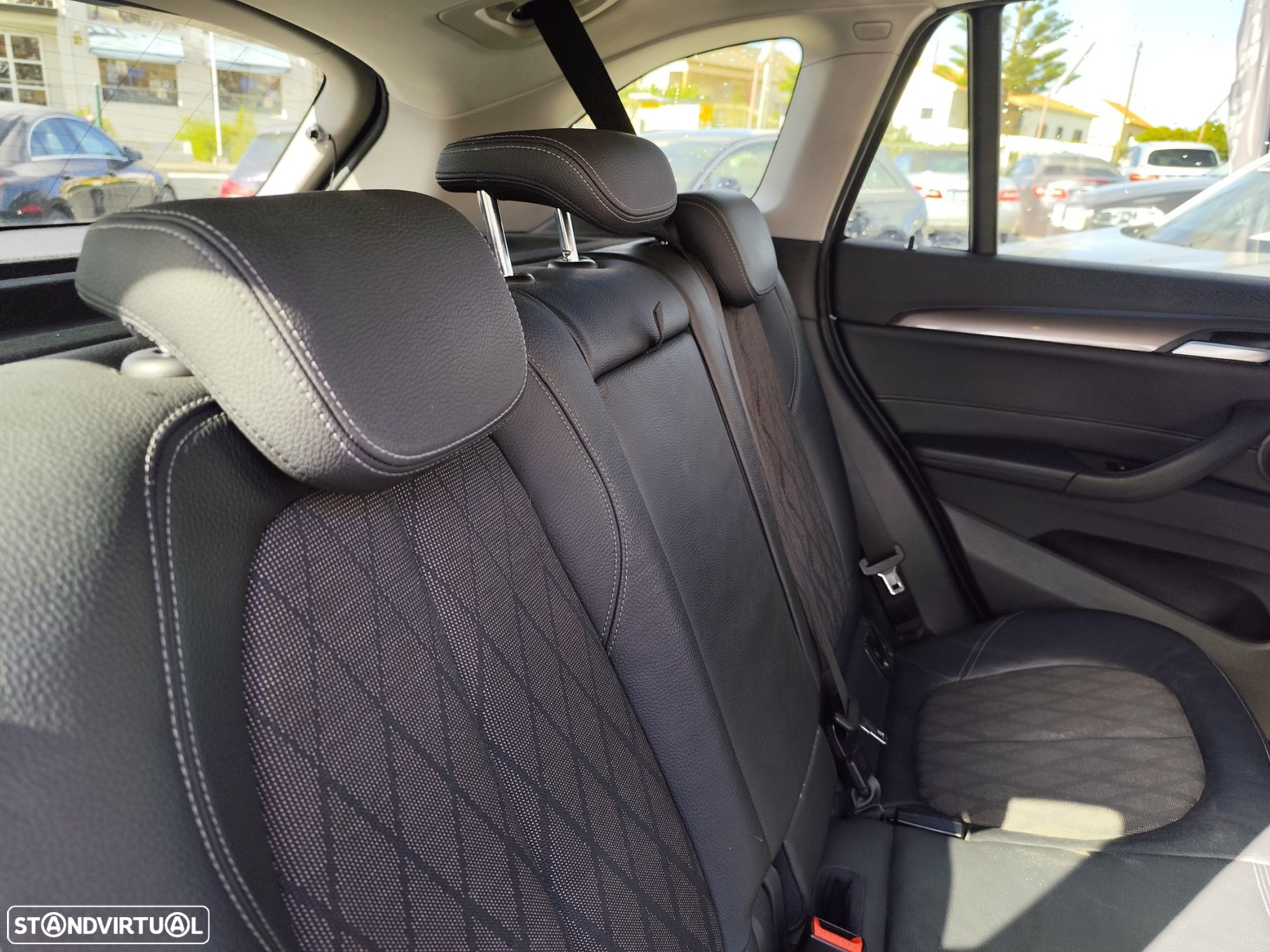 BMW X1 18 d sDrive Line Sport - 26