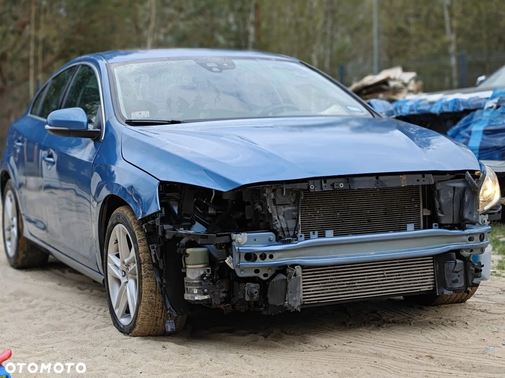 Volvo S60 2.5 T5 - 5