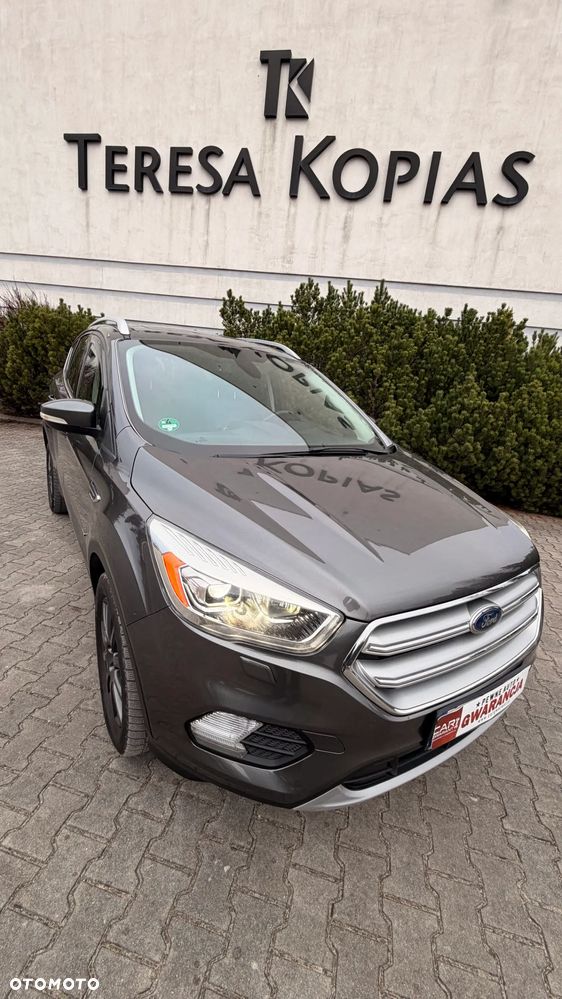 Ford Kuga 2.0 TDCi 4x4 Vignale - 28