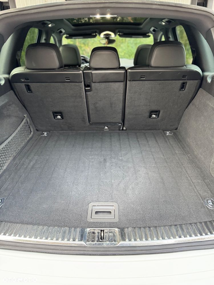 Porsche Cayenne Platinum Edition - 25