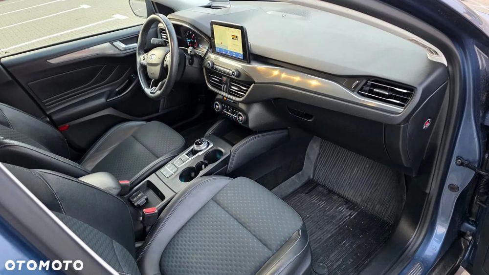 Ford Focus 1.5 EcoBlue Start-Stopp-System TITANIUM X - 13