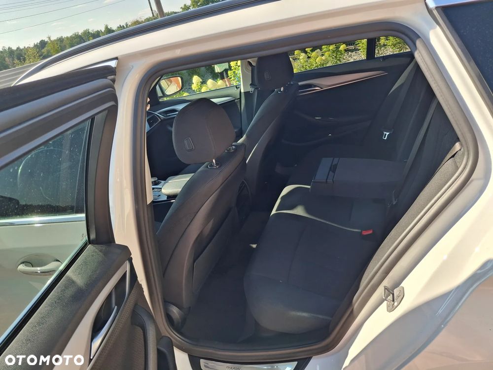 BMW Seria 5 520d Luxury Line - 8