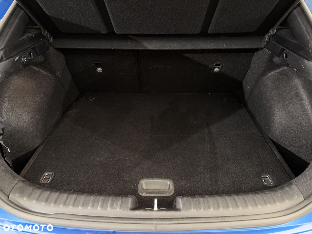 Kia XCeed - 15