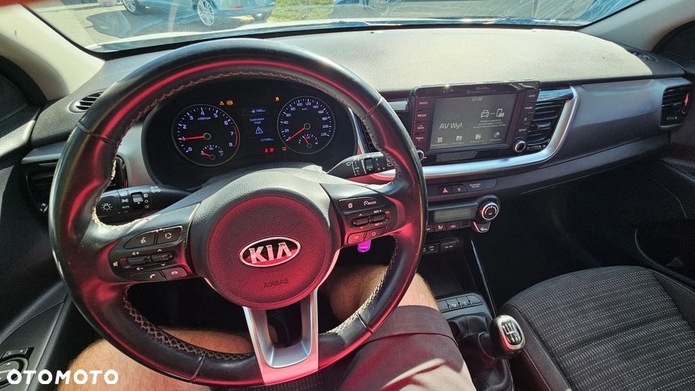 Kia Stonic 1.4 Spirit - 36