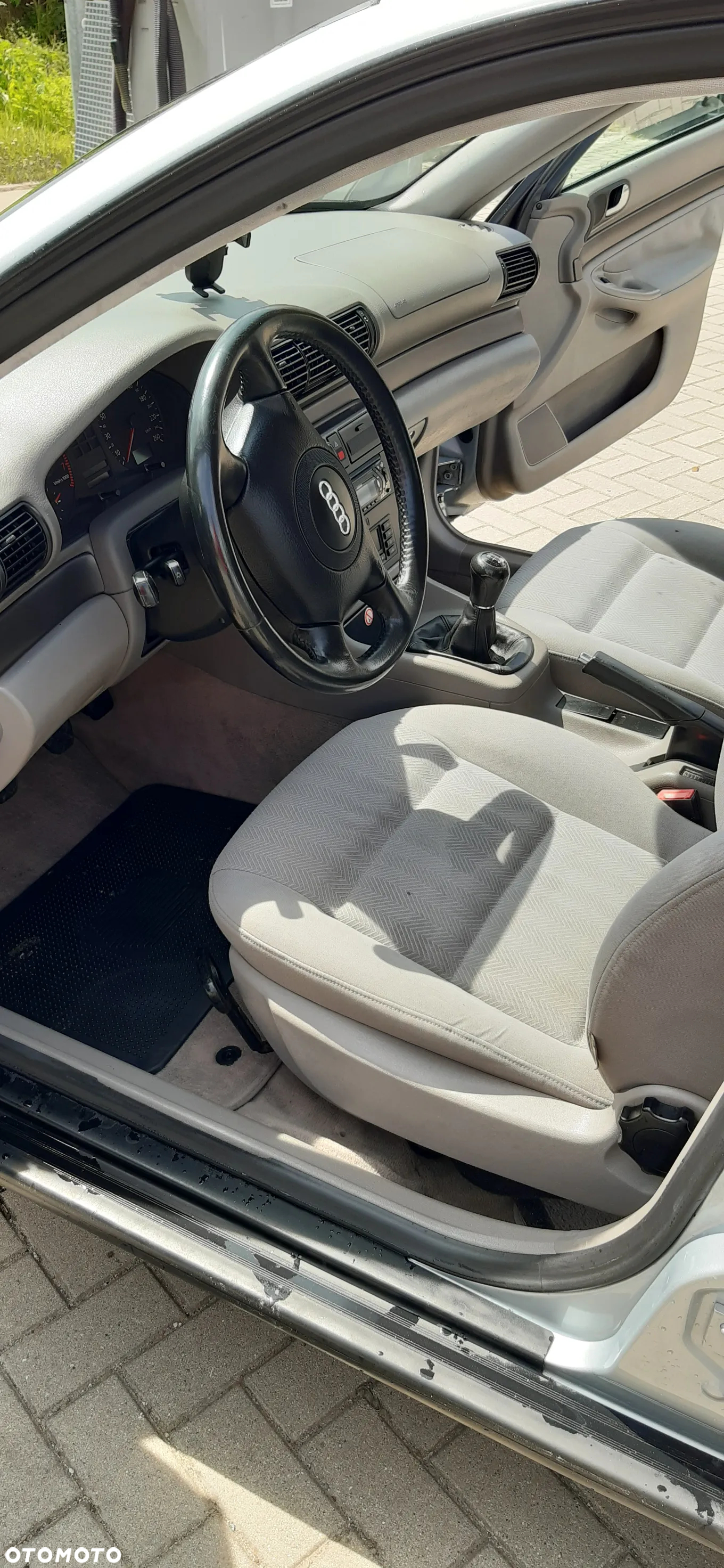 Audi A4 Avant 1.6 - 13