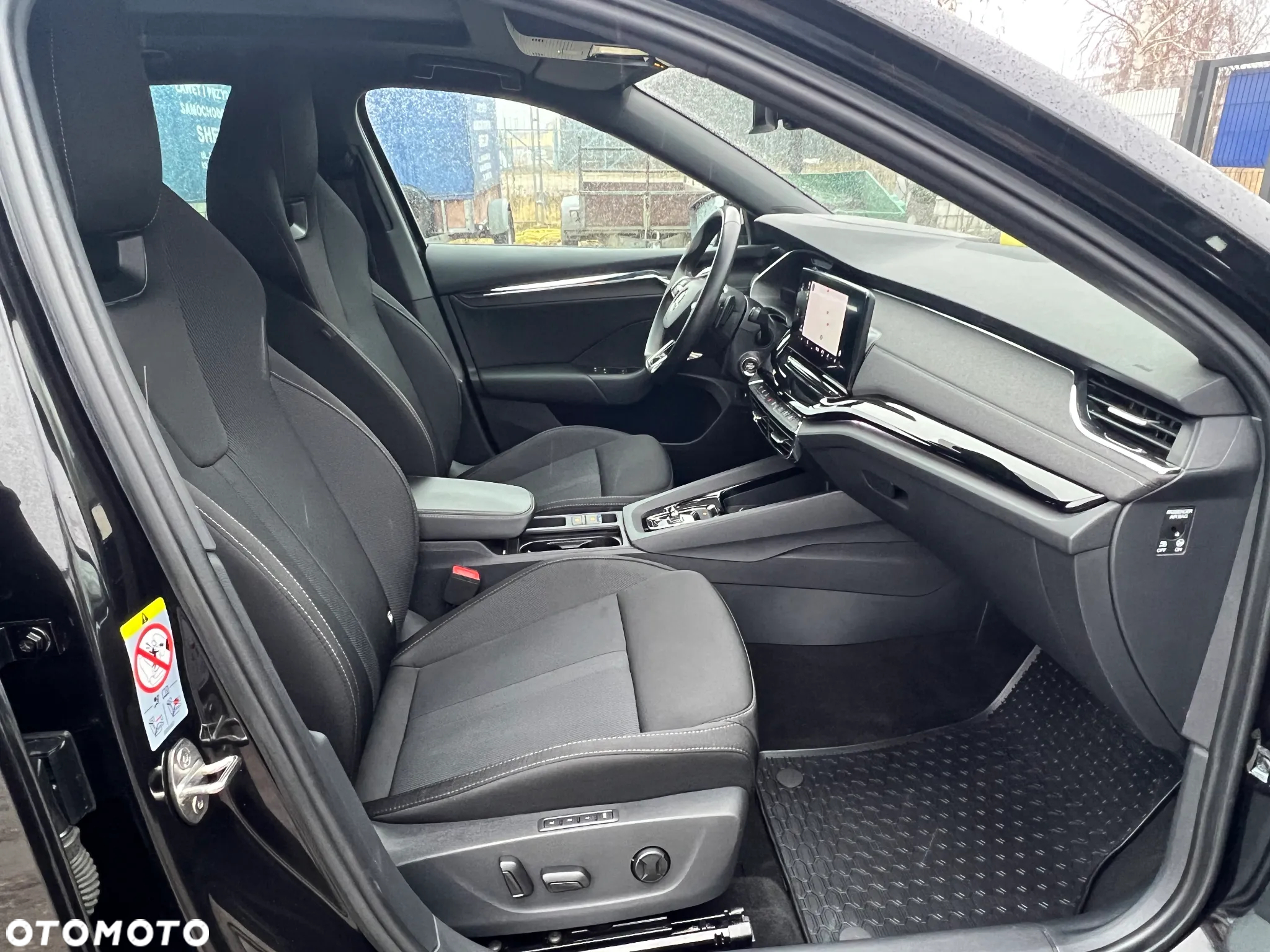 Skoda Octavia 2.0 TDI DSG Sportline - 22