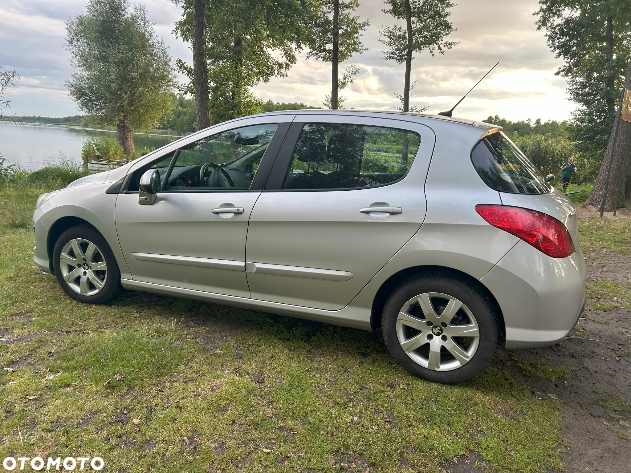 Peugeot 308 1.6 Premium - 3