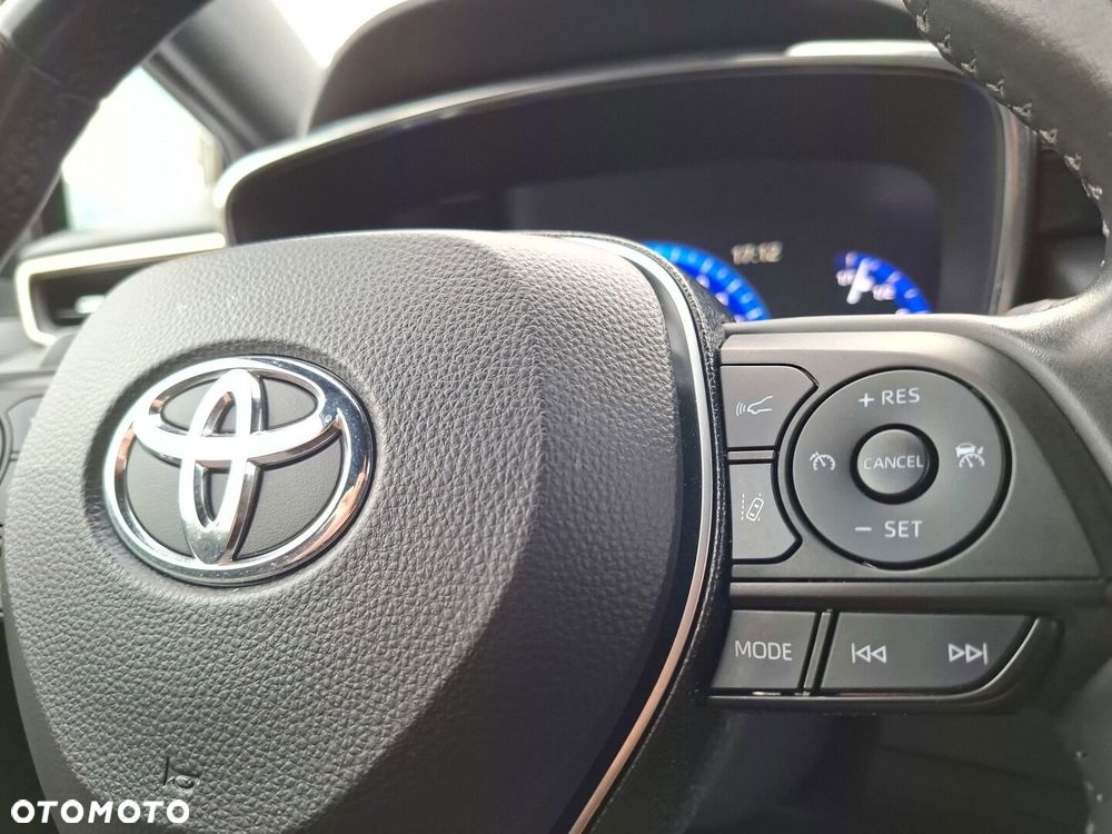 Toyota Corolla 1.8 Hybrid Comfort - 24