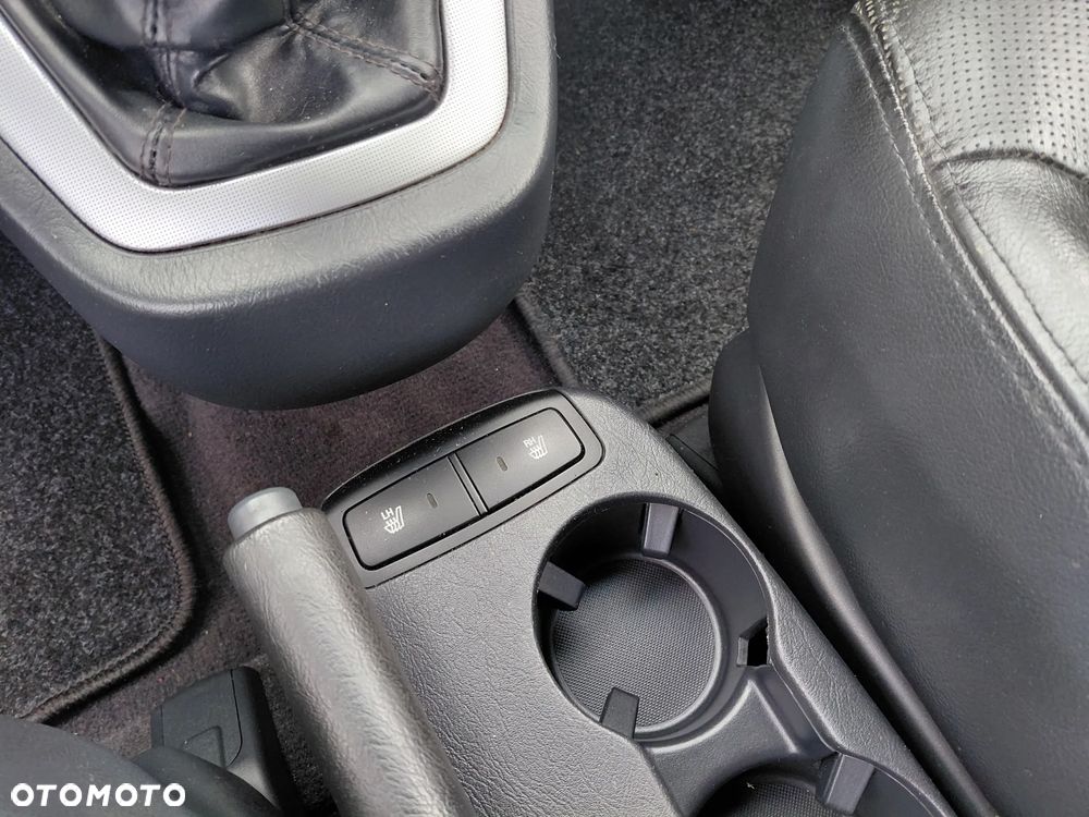 Hyundai Tucson 2.0 CRDi VGT 2WD GLS - 20