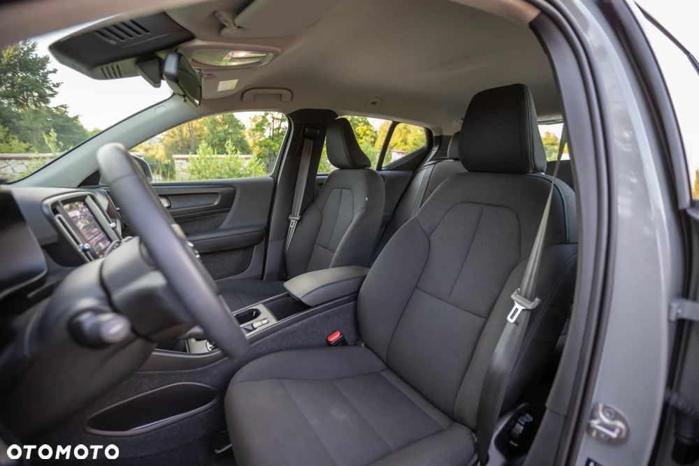 Volvo XC 40 B3 Essential - 27