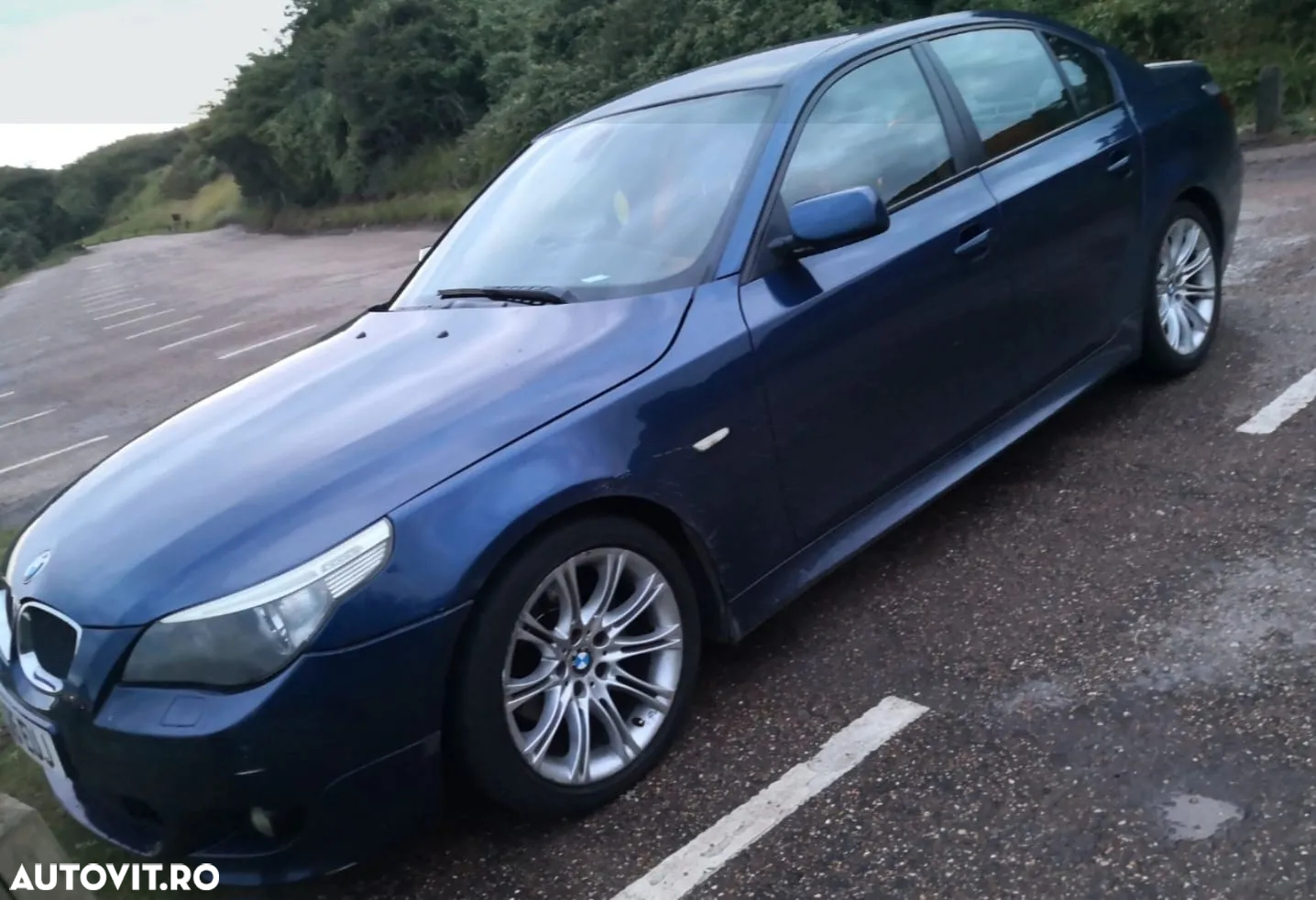 BMW Seria 5 520d - 14