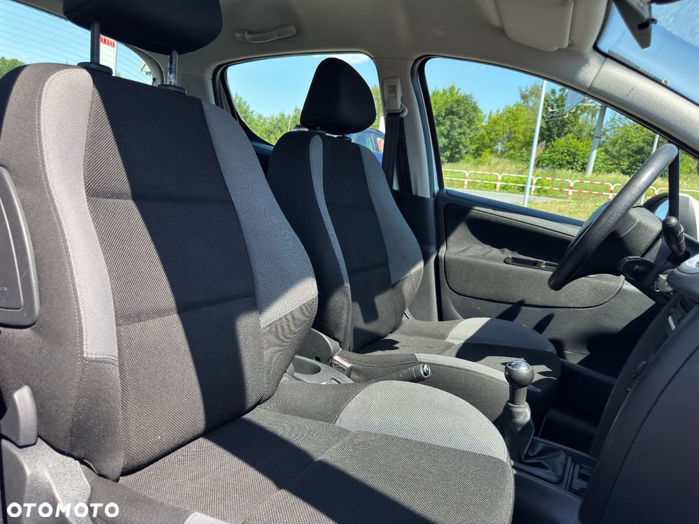 Peugeot 207 1.4 16V Trendy - 26