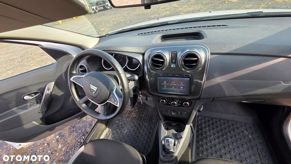 Dacia Logan TCe 90 S&S Easy-R Stepway Celebration - 22