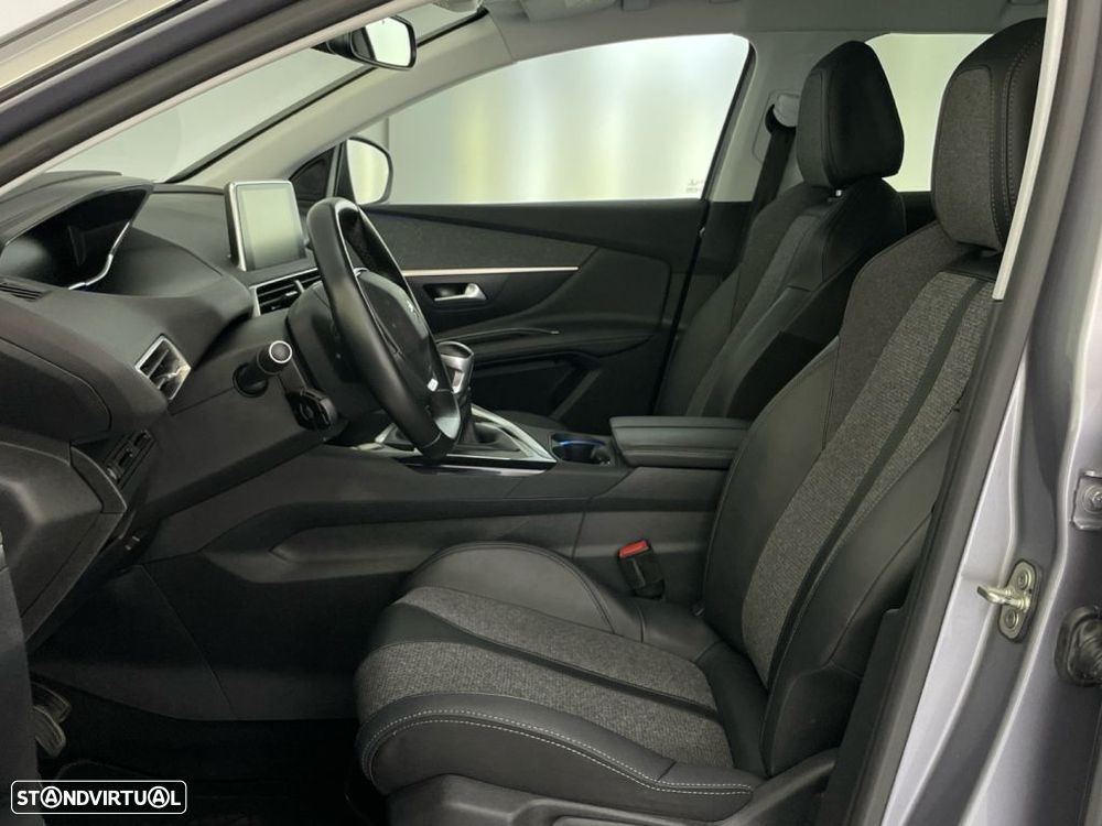 Peugeot 3008 1.5 BlueHDi Allure - 11
