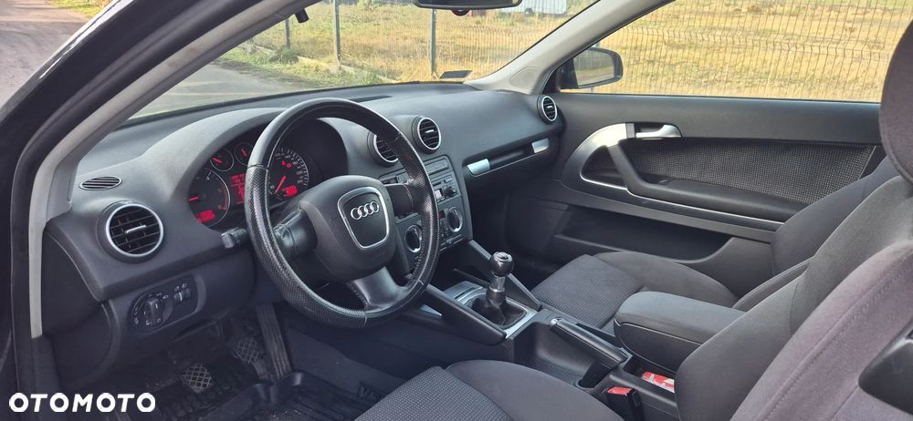 Audi A3 3-drzwiowe 2.0 TDI Ambition - 11