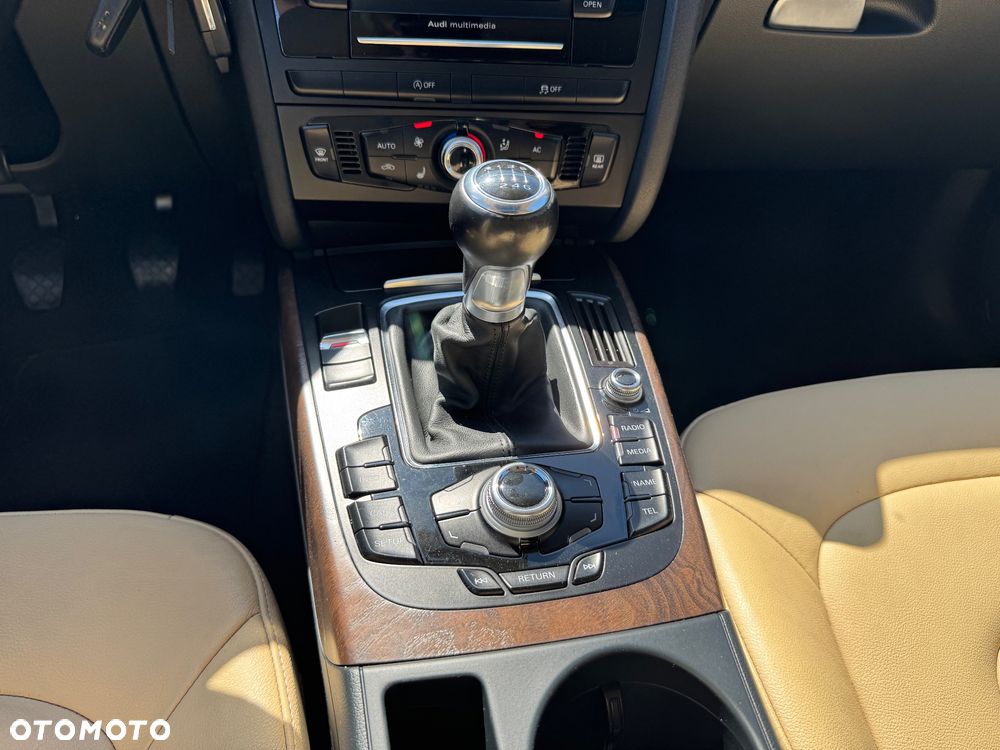 Audi A4 Avant 3.0 TDI DPF quattro S line Sportpaket - 20