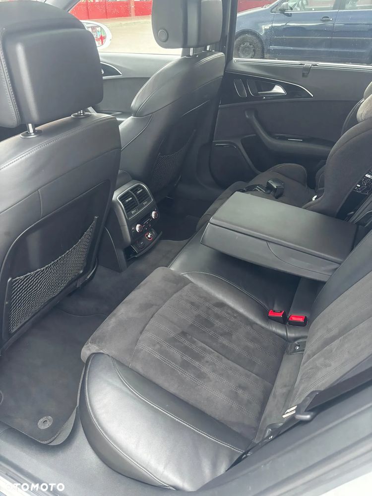 Audi A6 Avant 3.0 TDI Quattro S tronic - 23