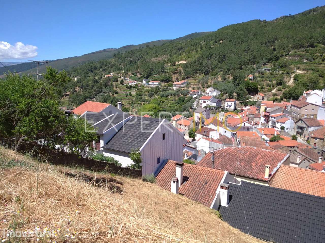 Lote de terreno urbano, infraestruturado e bonitas vistas - Guarda - Grande imagem: 2/14