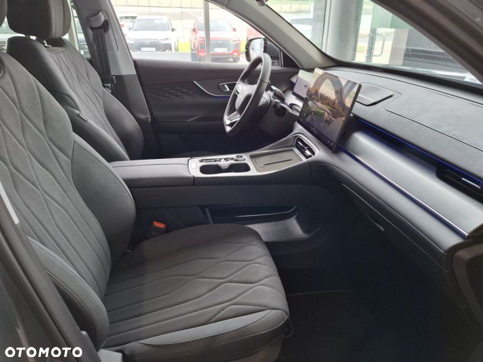 Chery Tiggo 8 - 8