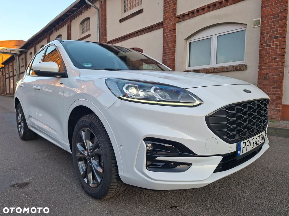 Ford Kuga 2.5P PHEV FWD ST-Line X - 11