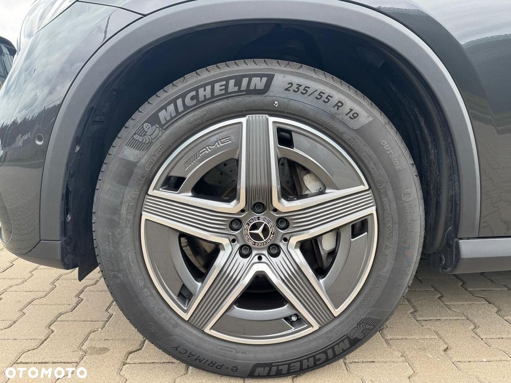 Mercedes-Benz GLC - 13