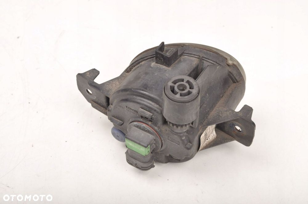 BMW E82 HALOGEN LEWY 7837501 - 3