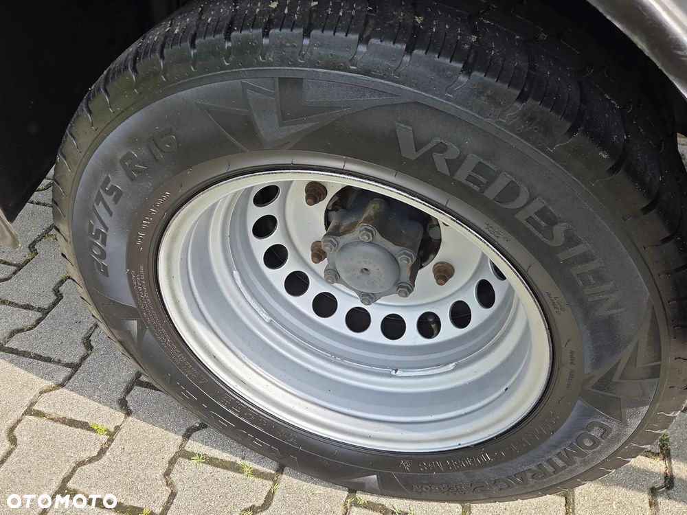 Mercedes-Benz Sprinter 513 do 3.5t - 12