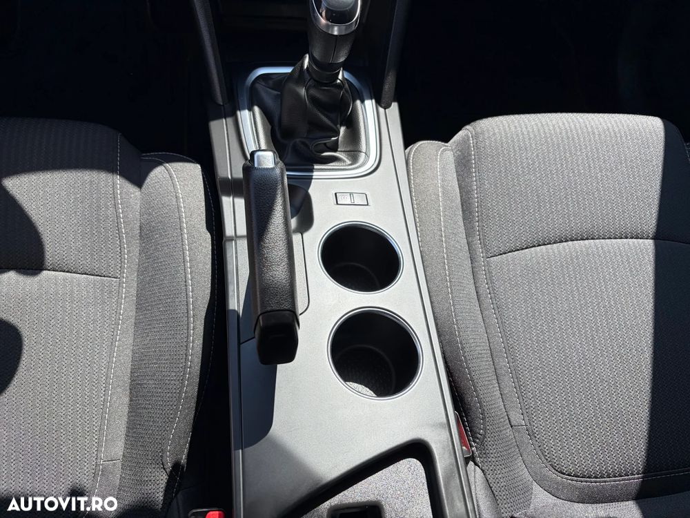 Renault Megane TCe GPF Zen - 21