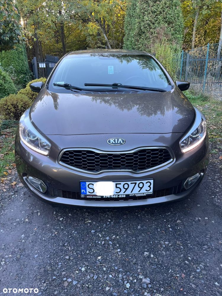 Kia Ceed - 3