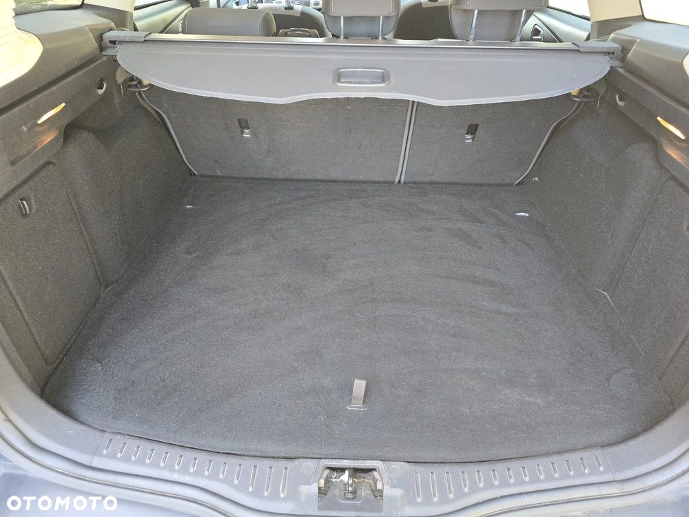 Peugeot 2008 PureTech 100 Allure - 25