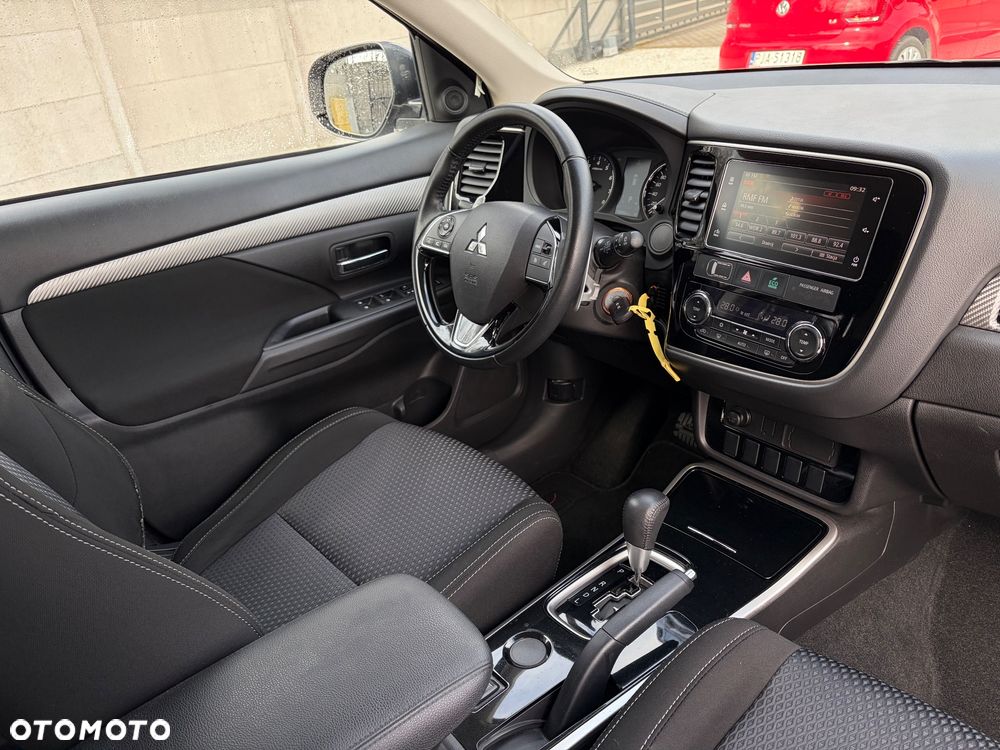 Mitsubishi Outlander 2.0 2WD CVT Edition - 25