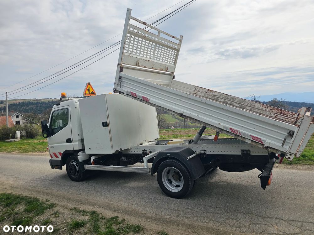 Mitsubishi Canter fuso - 10