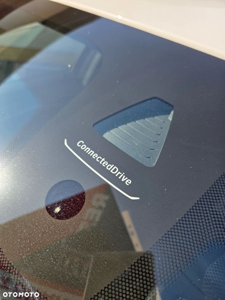 BMW X2 sDrive18i - 13