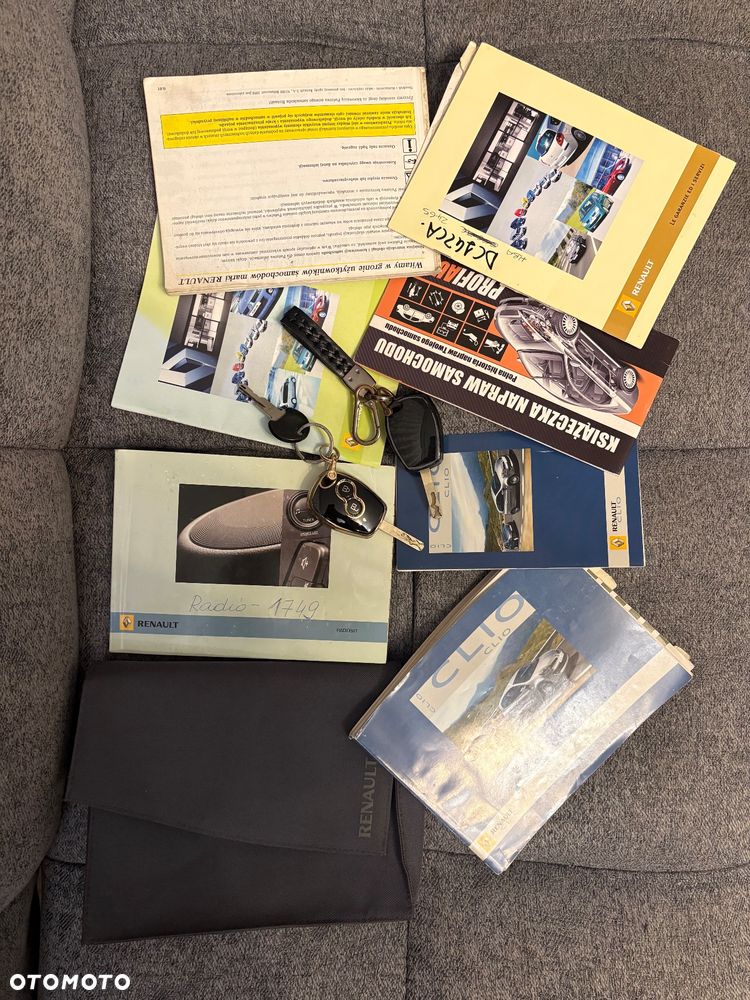 Renault Clio 1.2 16V Expression - 36