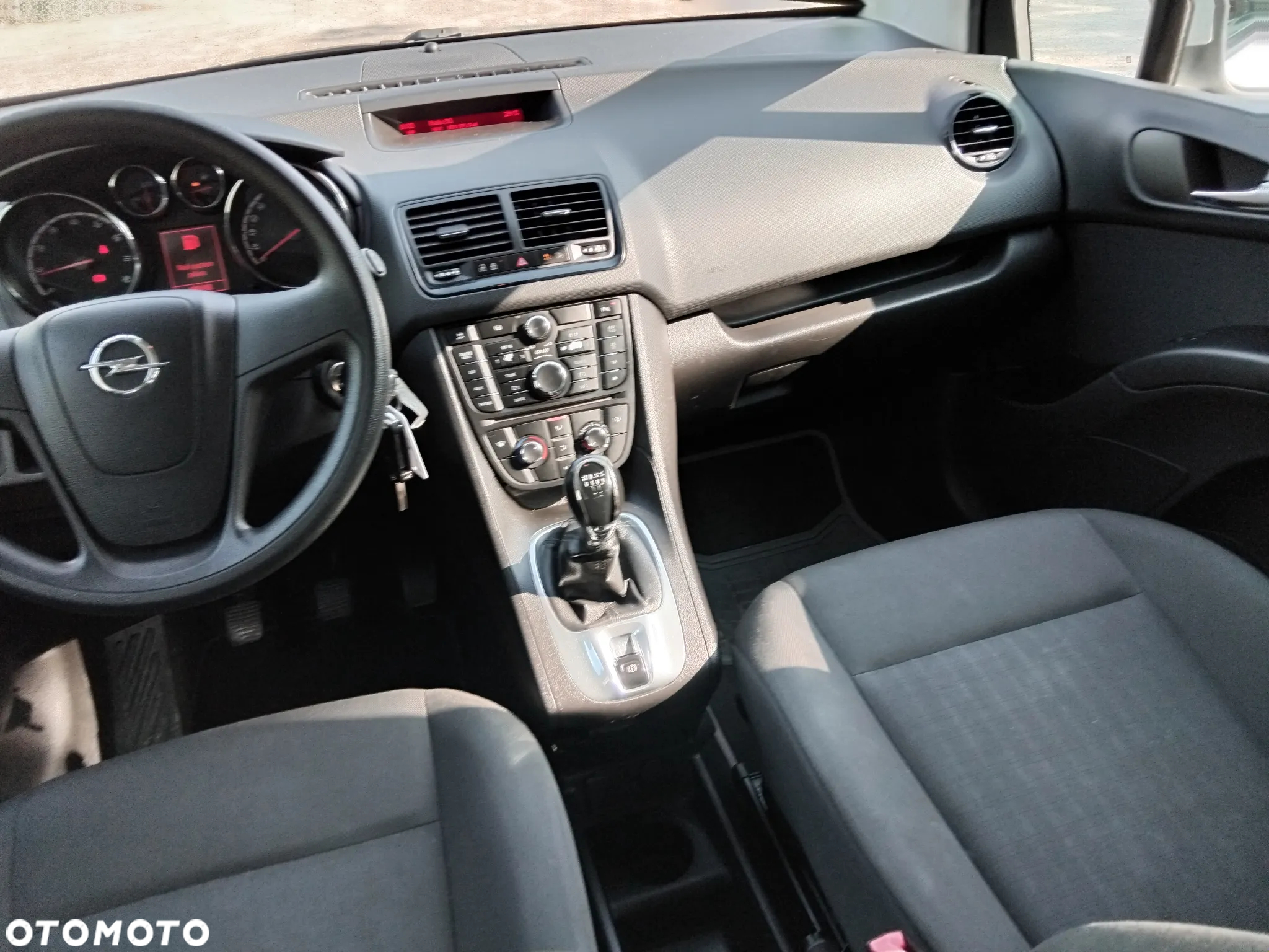 Opel Meriva - 22