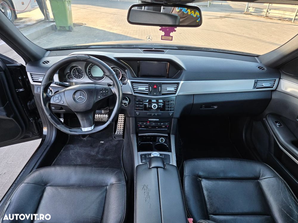 Mercedes-Benz E 350 CDI DPF BlueEFFICIENCY 7G-TRONIC - 19