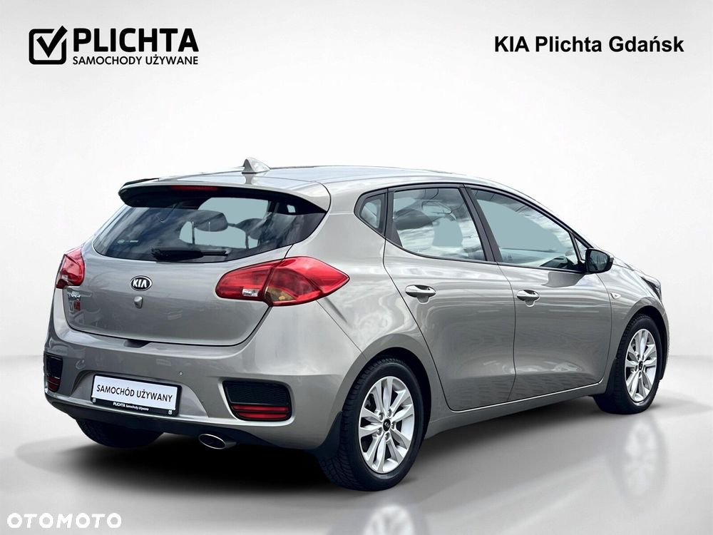 Kia Ceed - 5