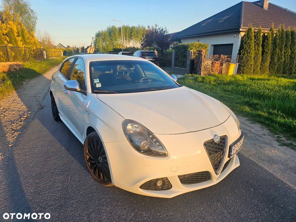 Alfa Romeo Giulietta - 1