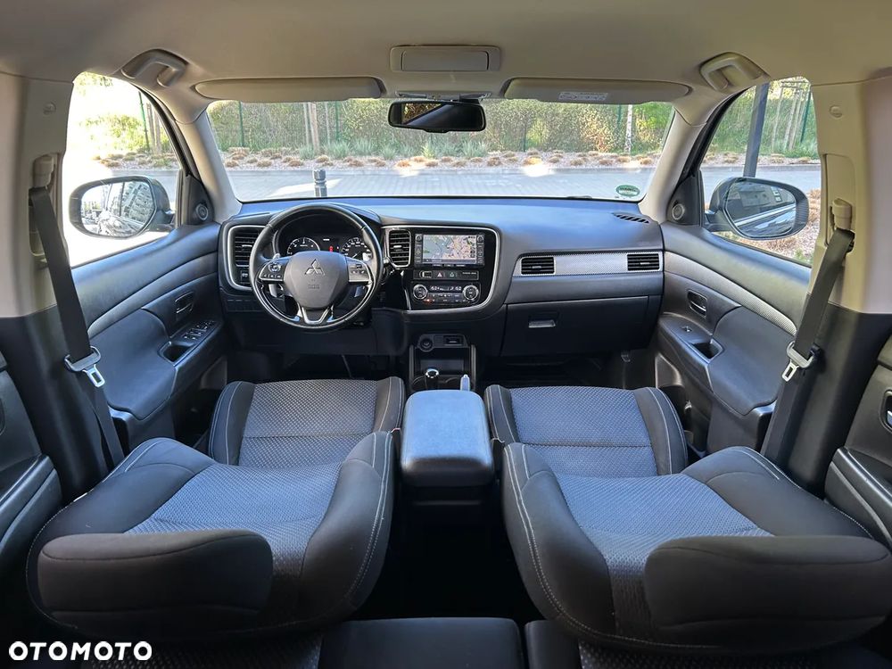 Mitsubishi Outlander 2.2 DI-D 4WD Automatik Intense - 7