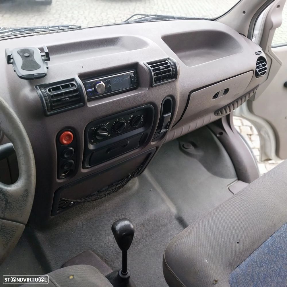 Renault MASTER 2.8 DTI - 115cv - 16