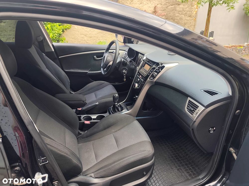 Hyundai i30 1.4 Classic - 9