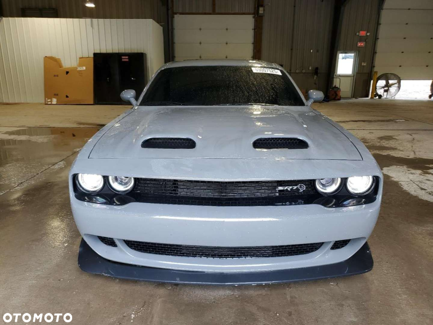 Dodge Challenger - 6