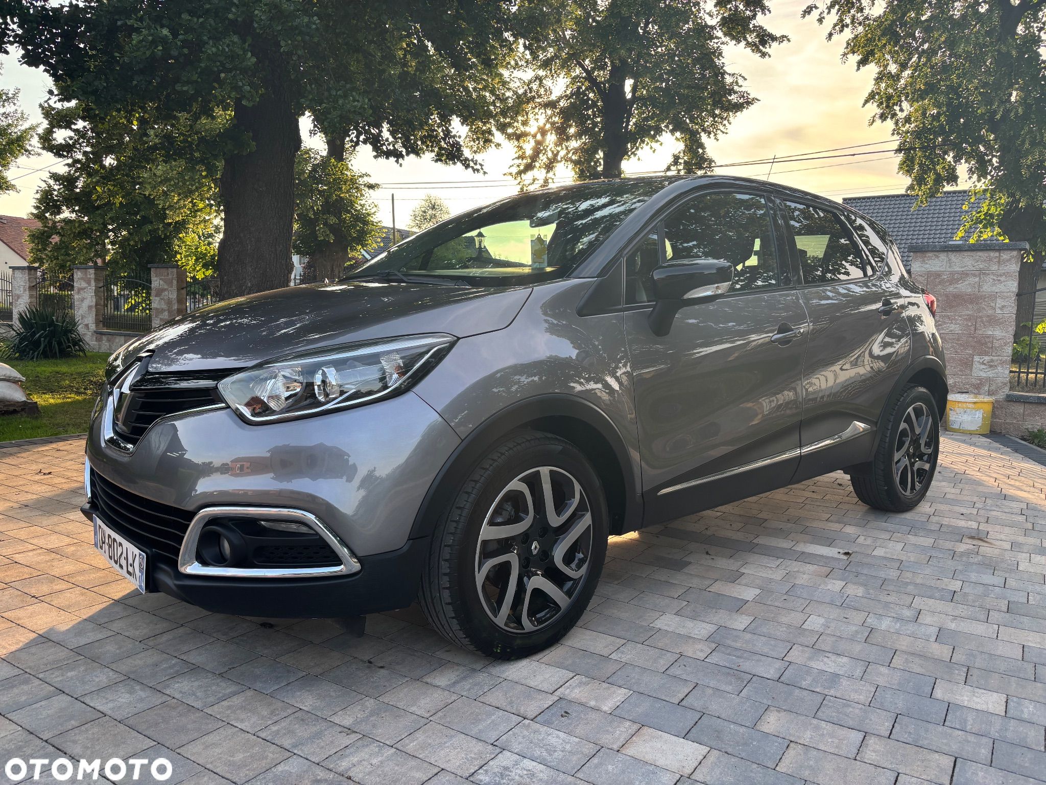 Renault Captur ENERGY TCe 120 EDC Luxe - 1