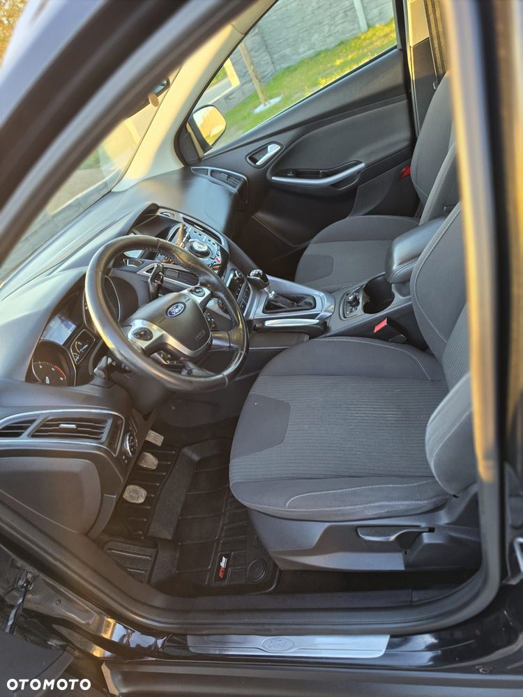 Ford Focus - 11