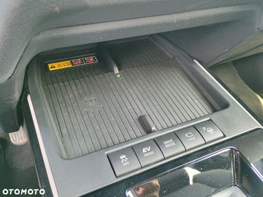Toyota Corolla Cross - 25