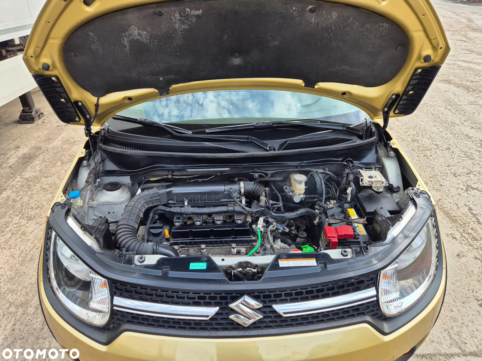 Suzuki Ignis 1.2 Premium - 11