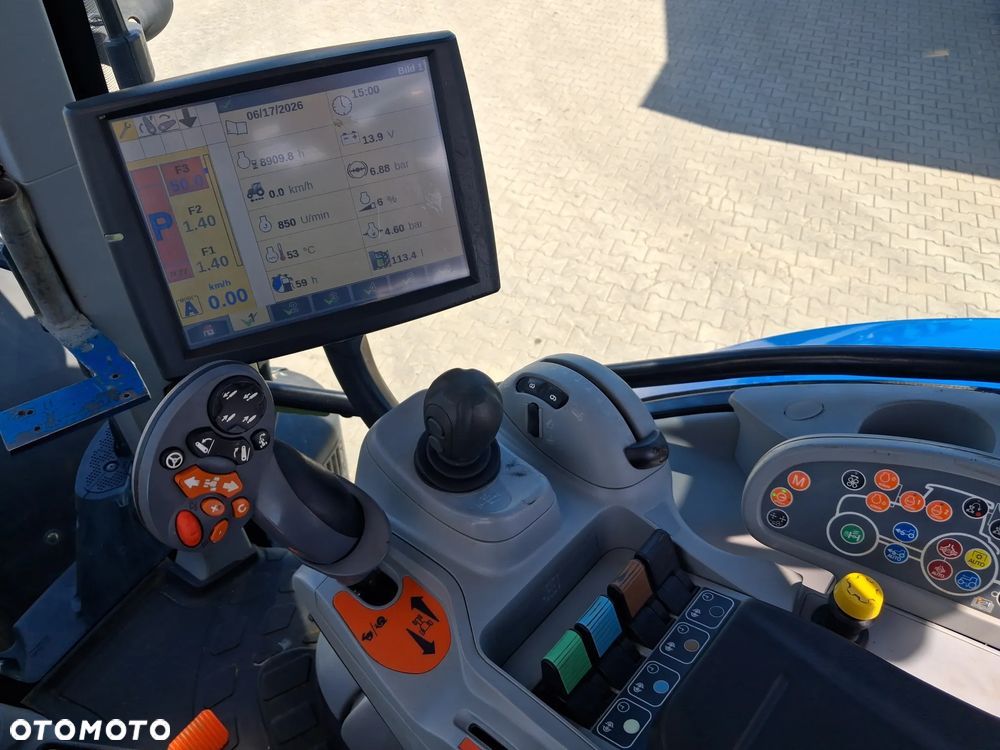 New Holland T 7.220 Auto Command - 15